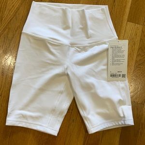 Align HR short 8” size 4